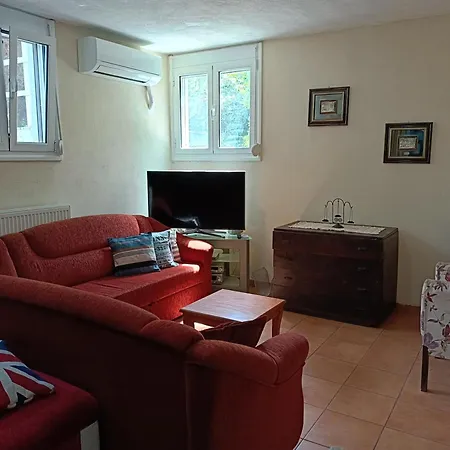 Tatil Evi Maison Des Oliviers Golos